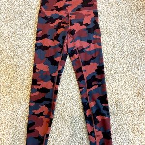 Women’s Camo Berry Trio Leggings